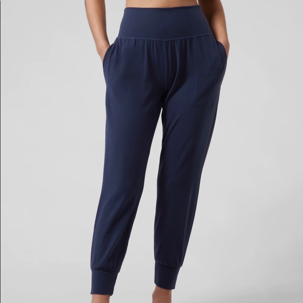 Athleta Salutation Jogger